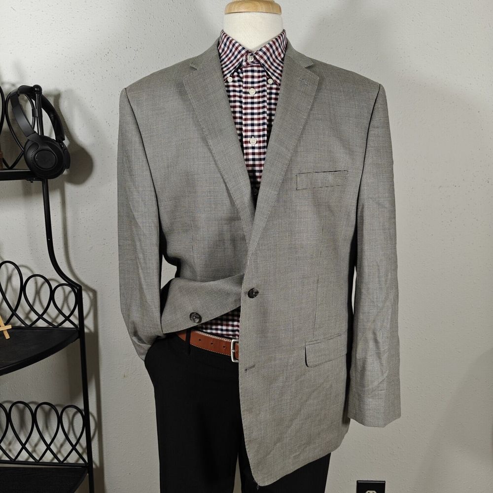 Calvin Klein Men's Sport Coat Blazer Two Button Gray Nail Head Silk Wool 46R